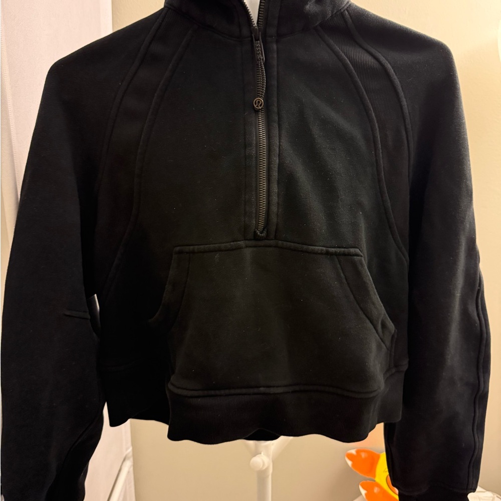 lululemon athletica Black cropped scuba Hoodie